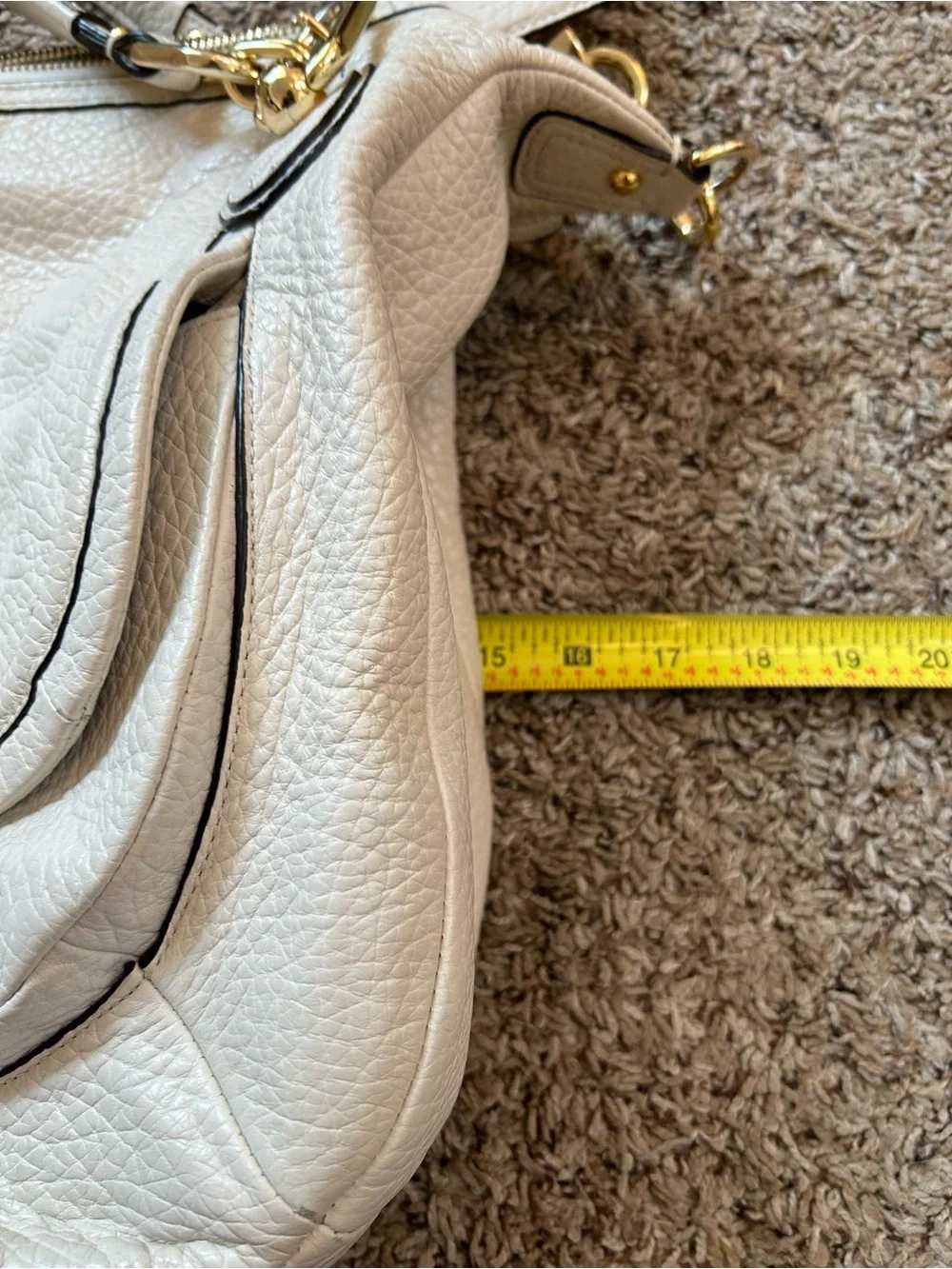 Coach Kristen y2k 00s white leather elevated round oversized shoulder bag